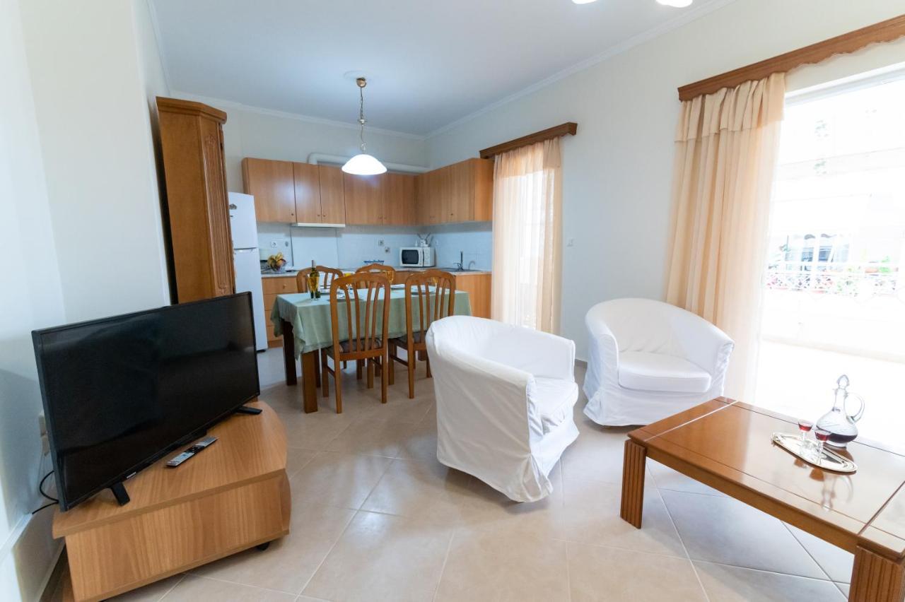 Ikaros Apartment Превеза Экстерьер фото