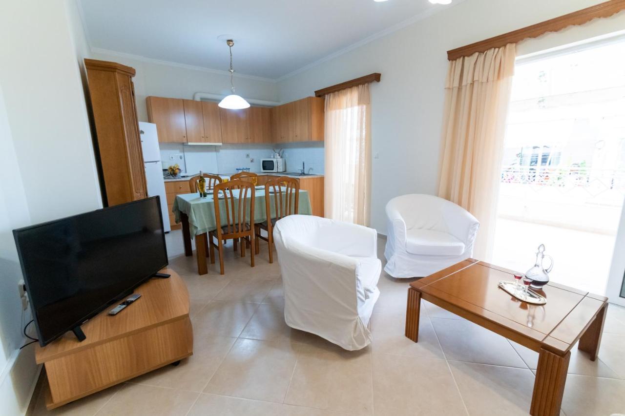 Ikaros Apartment Превеза Экстерьер фото