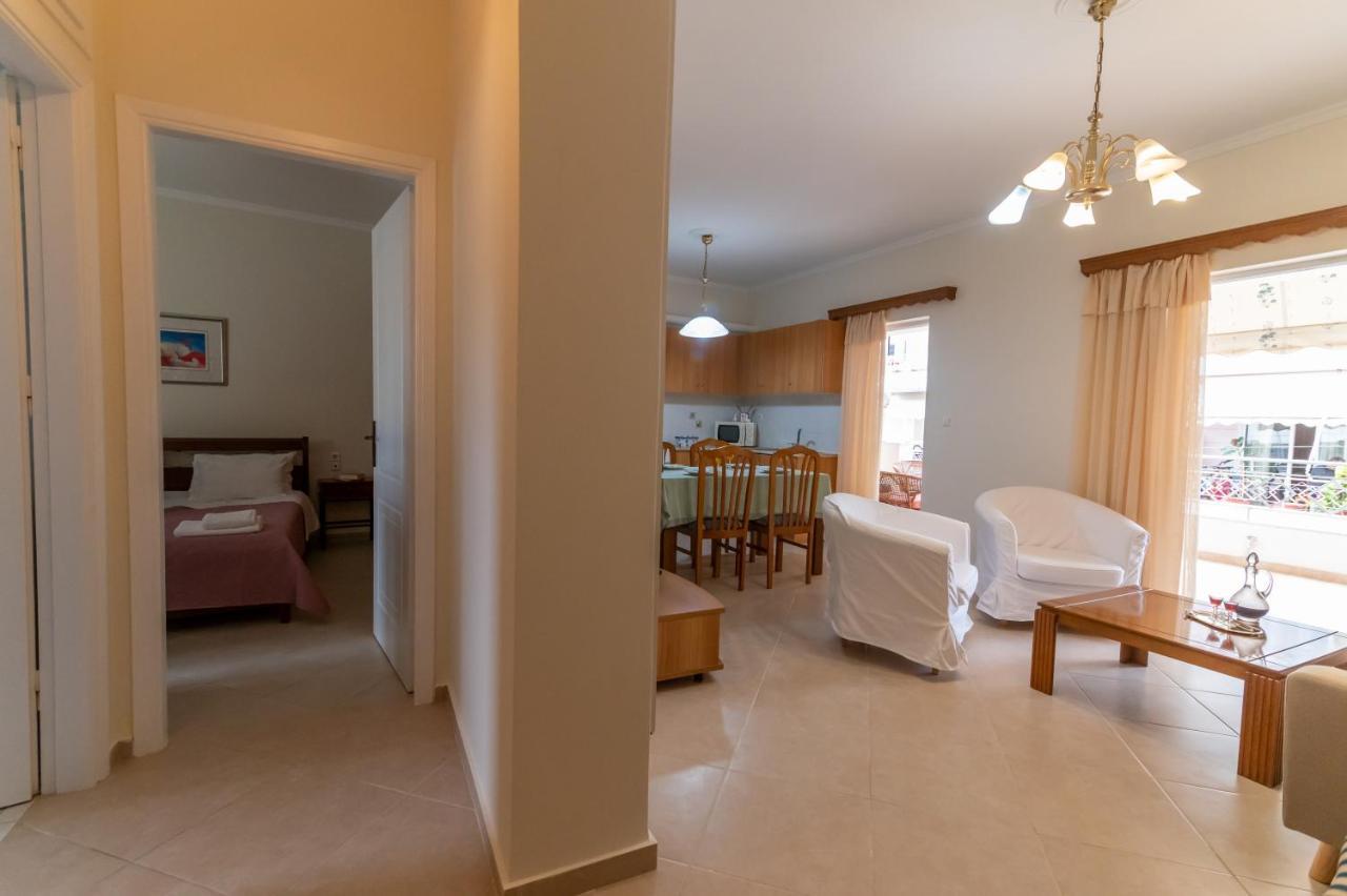 Ikaros Apartment Превеза Экстерьер фото
